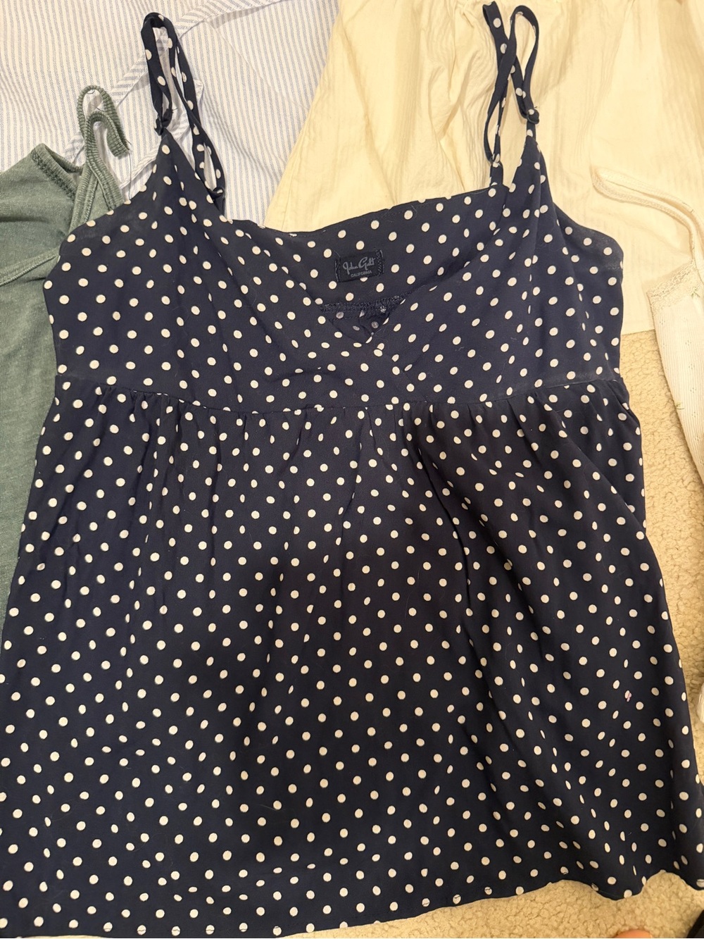 Brandy Melville tank top bundle of 5 - Picture 7 of 8